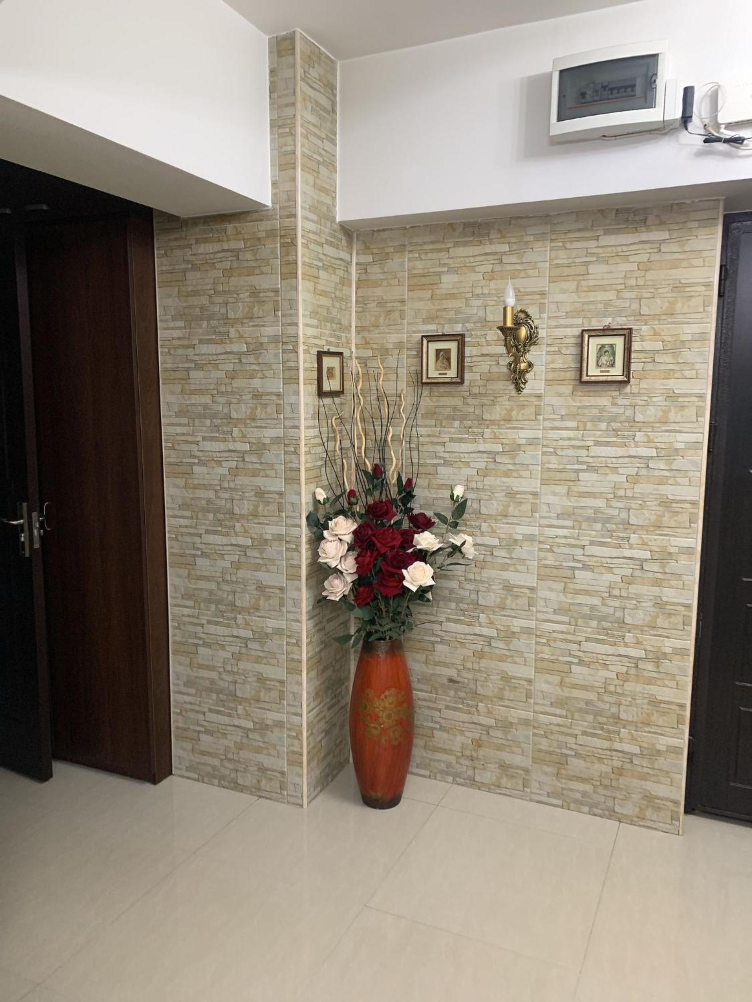 Chic Apartment Piata Constitutiei - View From The Balcony To The Palace Of Parliament Βουκουρέστι Εξωτερικό φωτογραφία