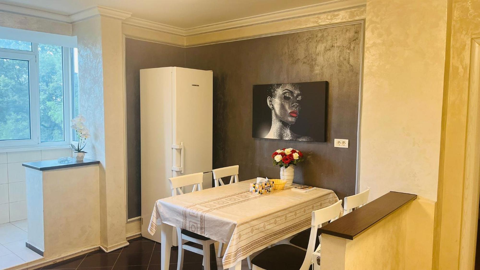 Chic Apartment Piata Constitutiei - View From The Balcony To The Palace Of Parliament Βουκουρέστι Εξωτερικό φωτογραφία